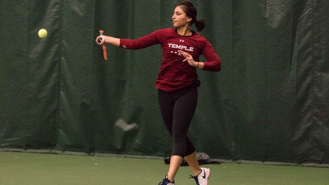 2.27_Sports_Women'sTennis_SydneySchaefer-3