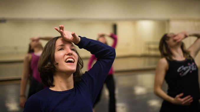 Alumna Emma MacDonald rehearses for the National Water Dance this past Saturday on Main Campus. The show will be held at the Race Street Pier. | Abi Reimold TTN