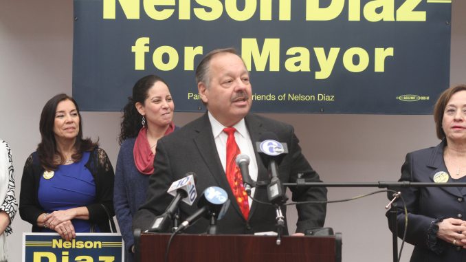 Mayoral candidate Nelson Diaz announced his candidacy on Jan. 15 at Tierra Colombiana, a popular place for the city’s Latino politicians. Diaz said his primary focus is fixing the city’s embattled school district. | COURTESY Ian Rivera, Nelson Diaz 2015