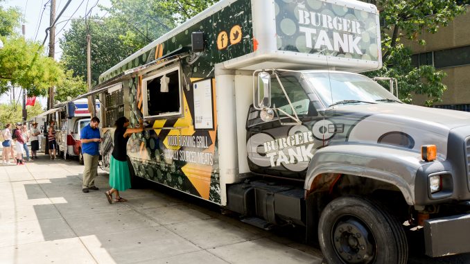 On Norris Street near 13th, several food trucks line the walkway outside of the Tyler School of Art, including Burger Tank and The Creperie. In June, City Council passed a bill that would put 50 food trucks on Montgomery Avenue and Norris and 12th streets. | Brianna Spause TTN