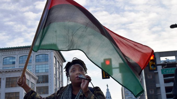 protest_news_11.17_genevaheffernan_01